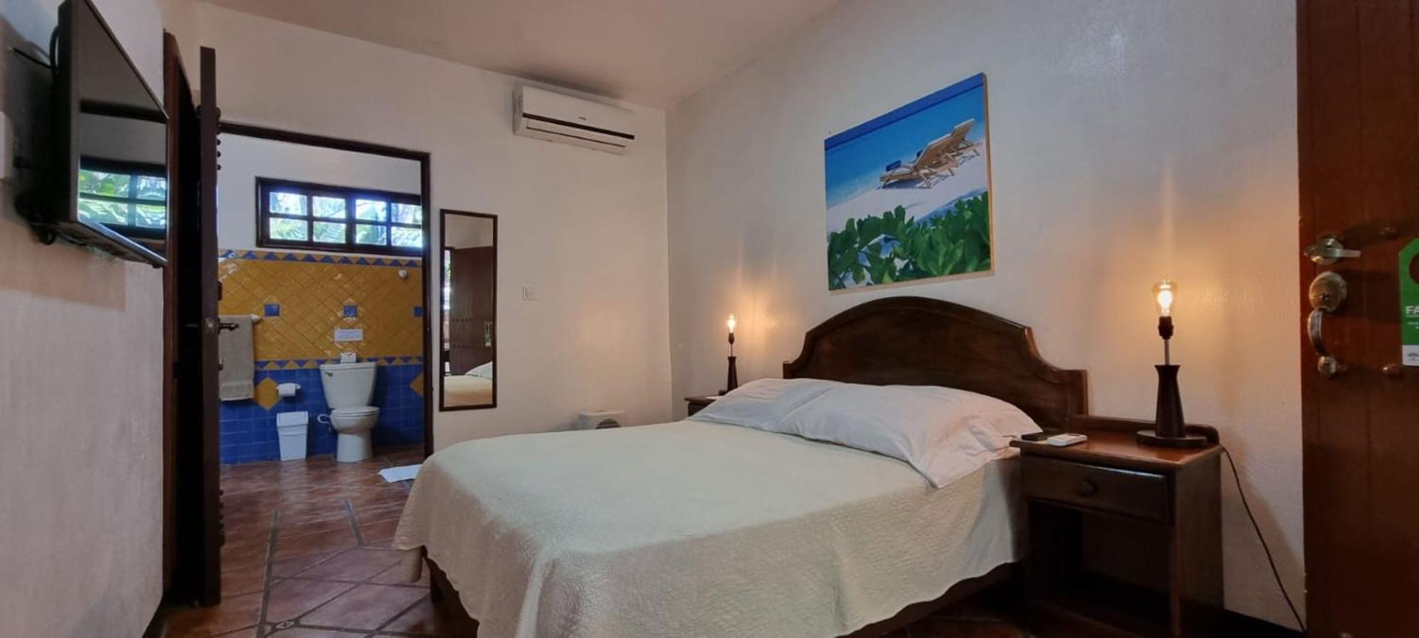 Hotel Playa Westfalia Puerto Limon Extérieur photo