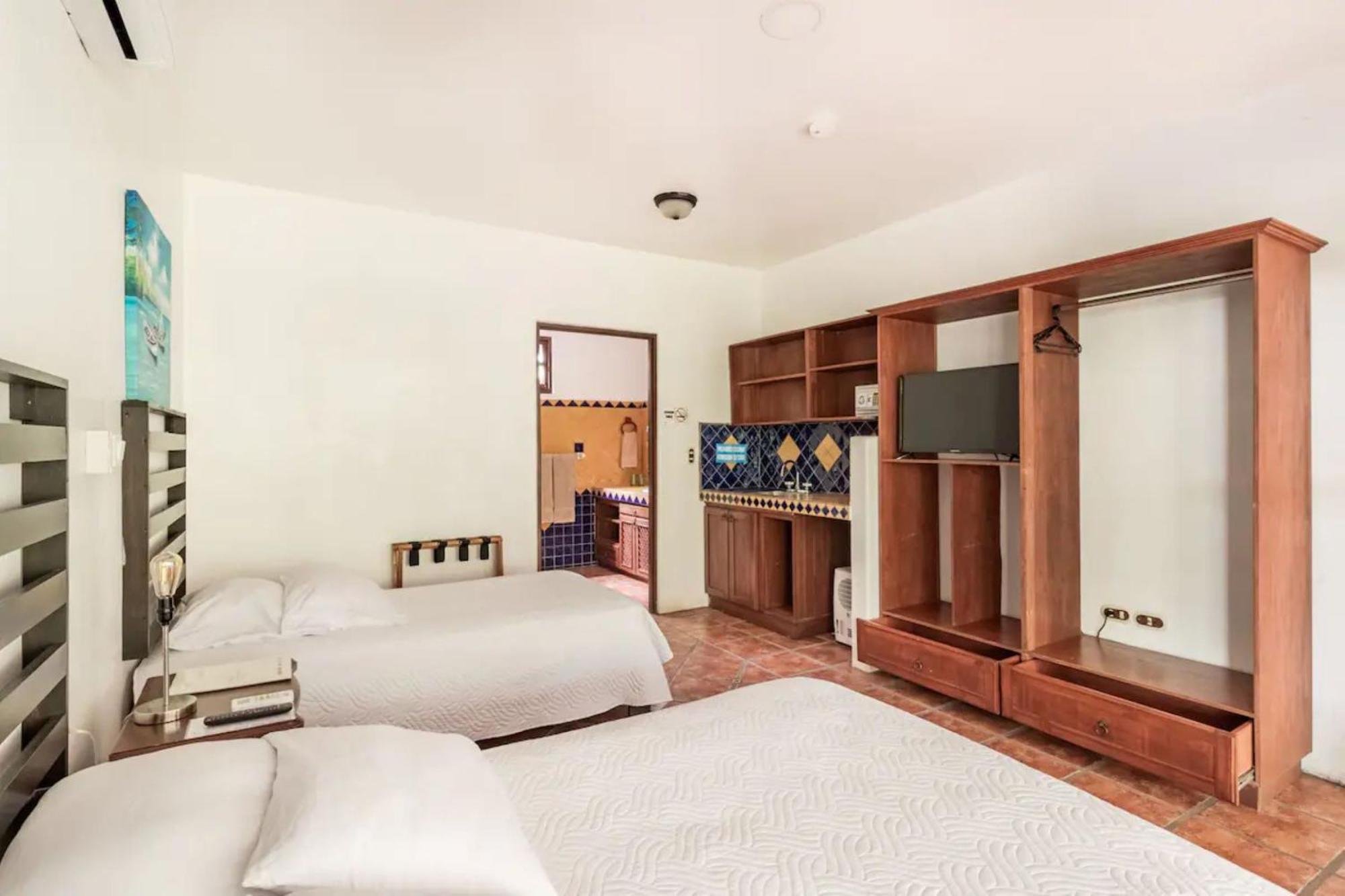 Hotel Playa Westfalia Puerto Limon Extérieur photo