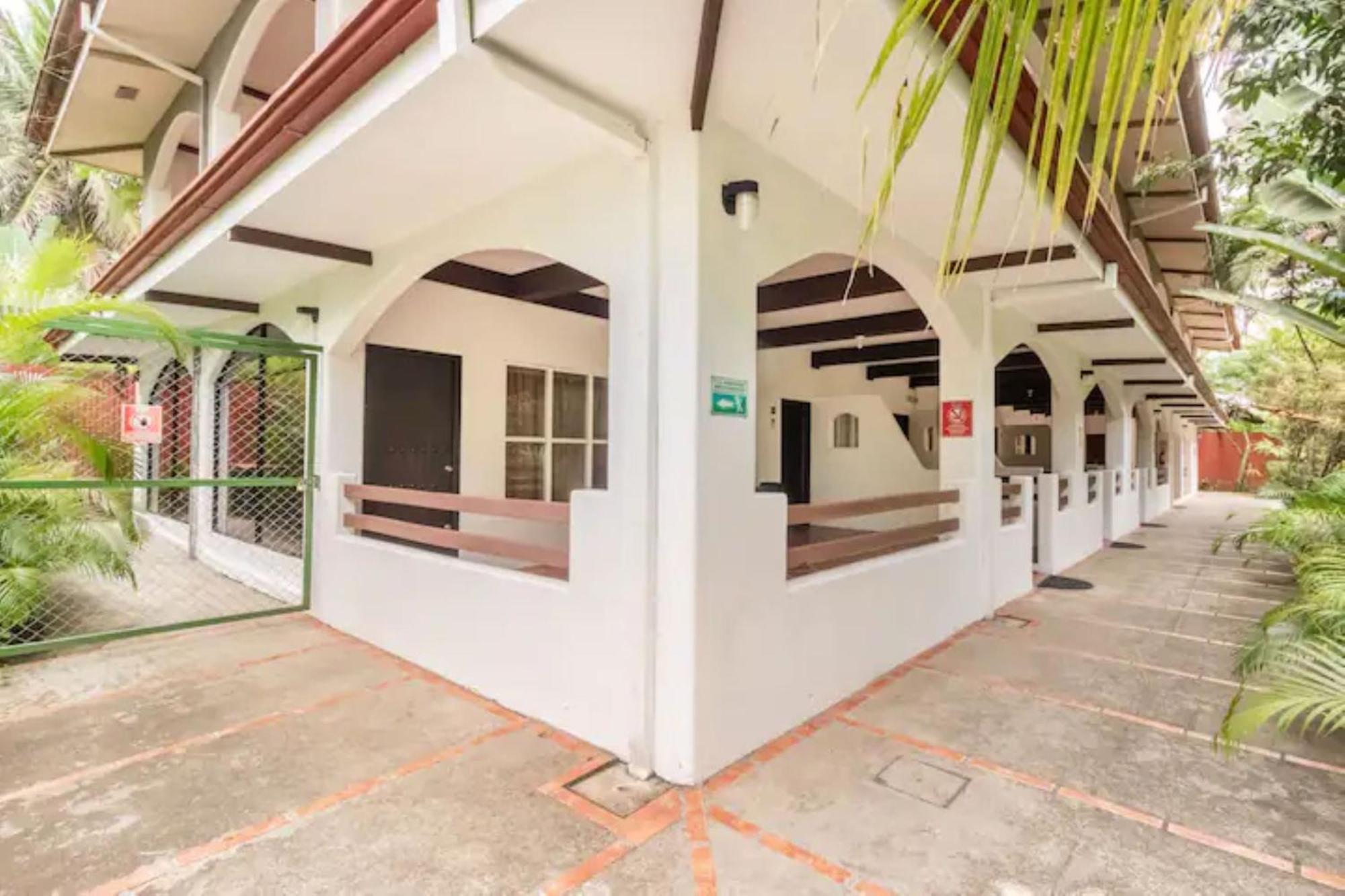 Hotel Playa Westfalia Puerto Limon Extérieur photo